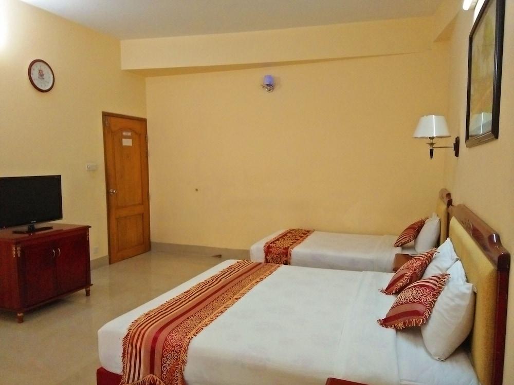 Hotel Metro International Σιλέτ Εξωτερικό φωτογραφία