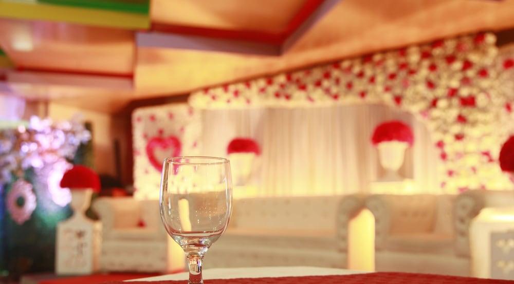 Hotel Metro International Σιλέτ Εξωτερικό φωτογραφία