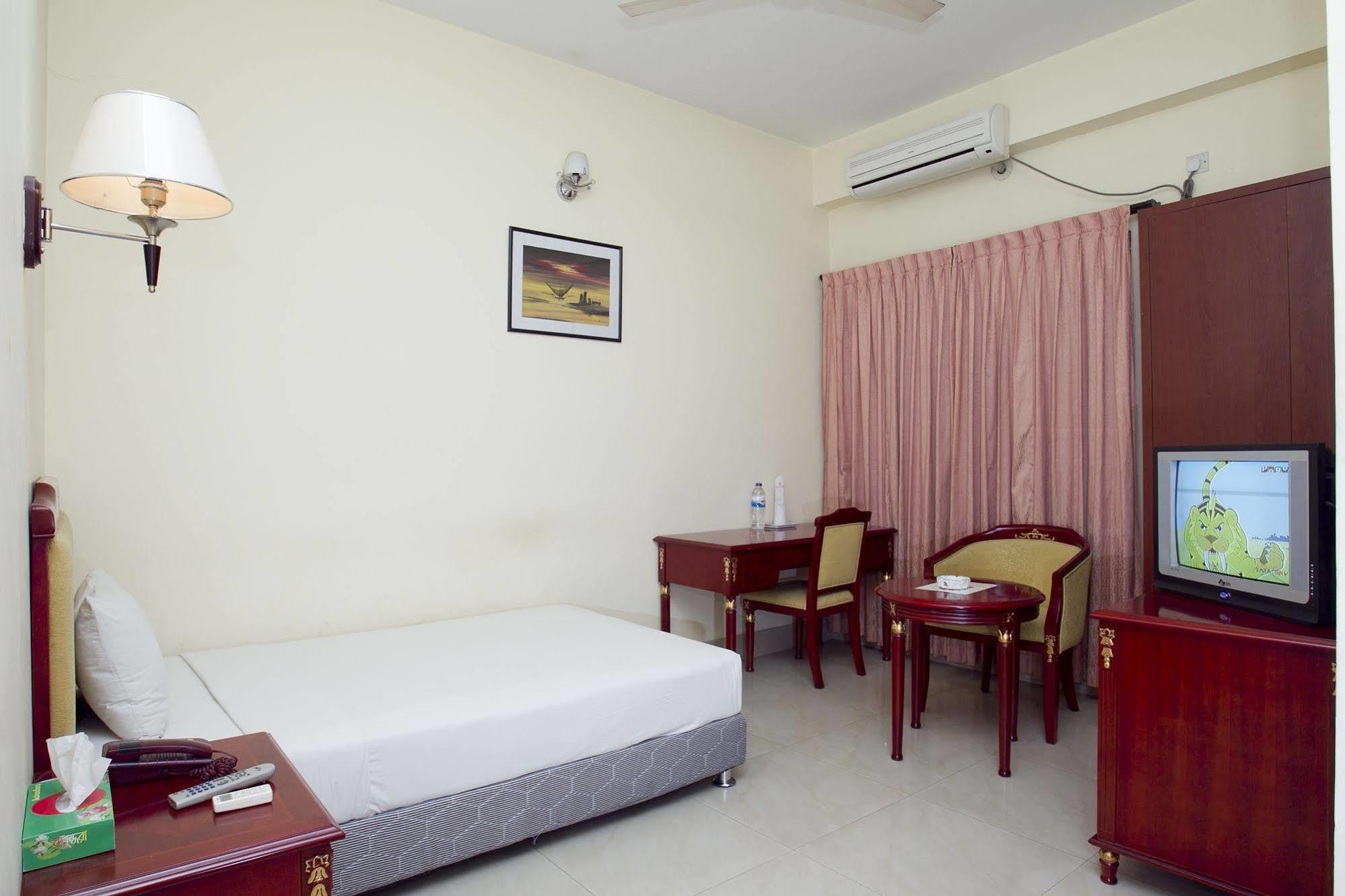 Hotel Metro International Σιλέτ Εξωτερικό φωτογραφία